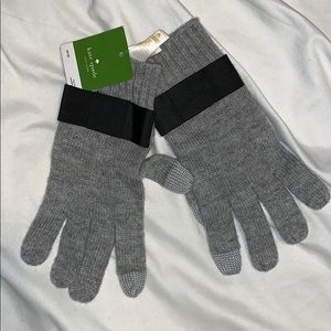 kate spade Accessories - NWT Kate Spade Gloves kate spade Accessories - NWT Kate Spade Gloves
